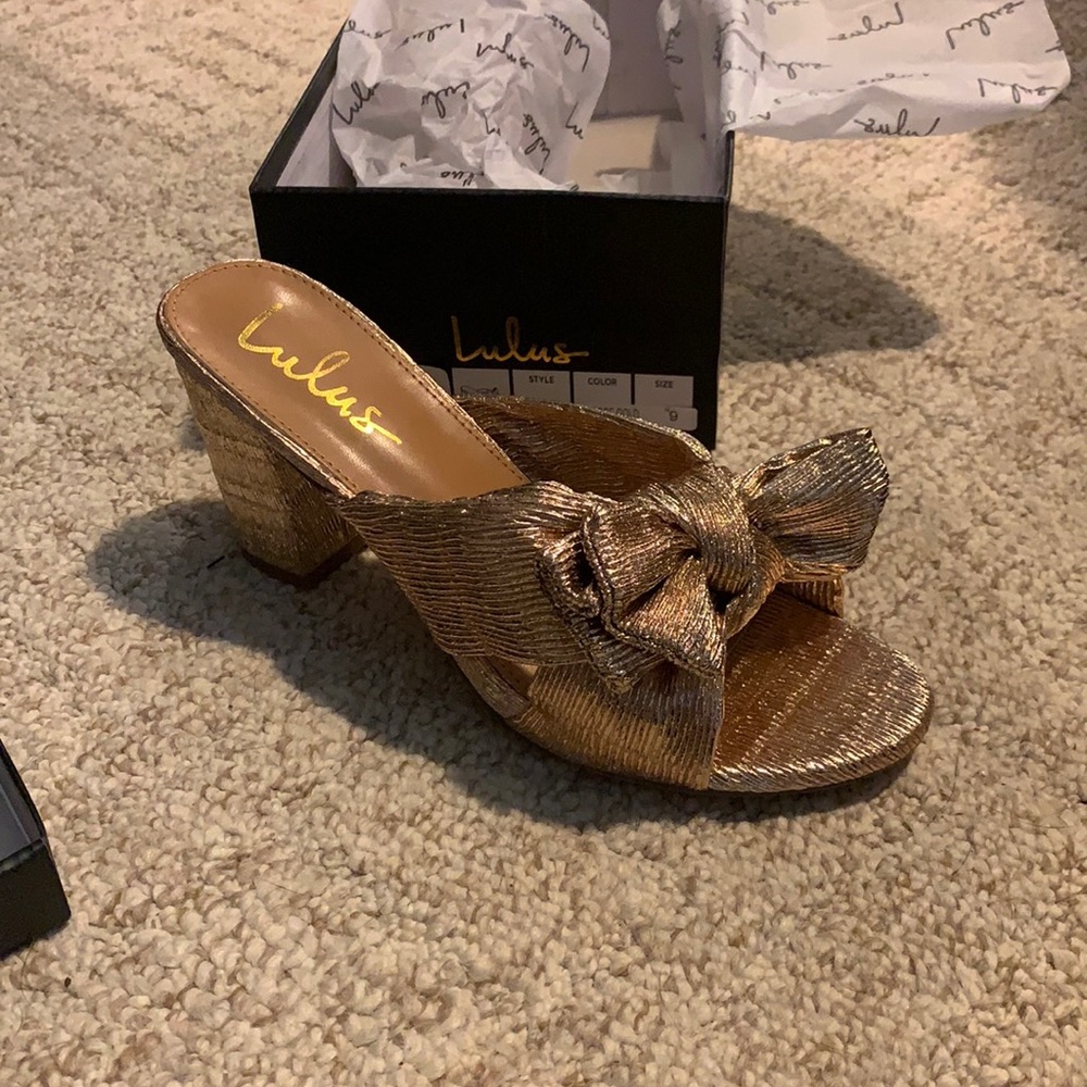 lulu Dorothea size 9 rose gold heels